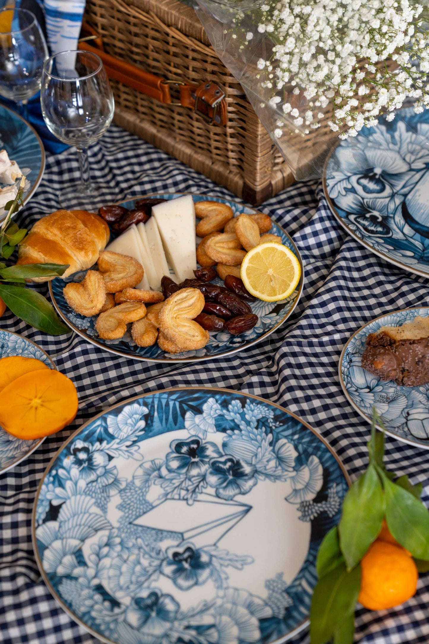 Remediarium Porcelain Dinner Plate