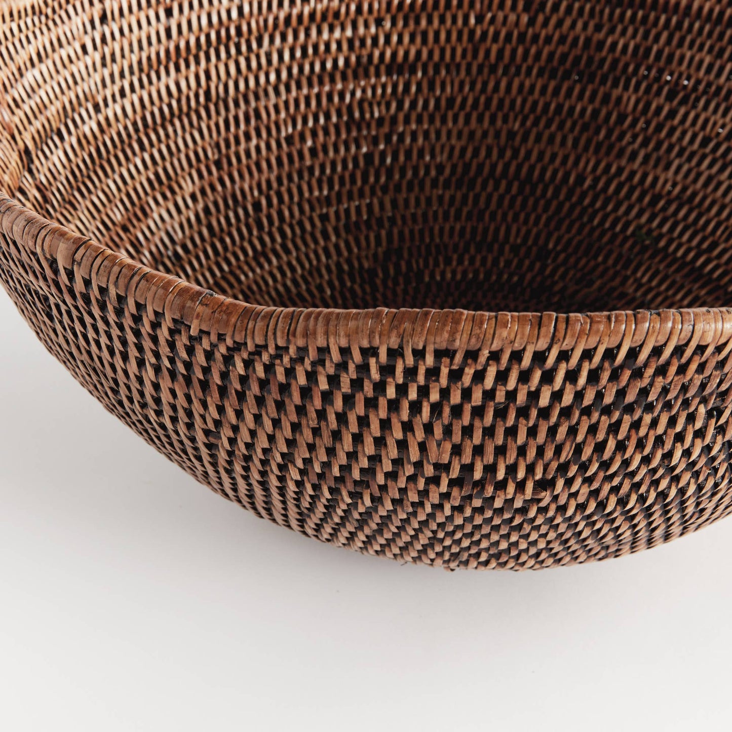 Burma Rattan Scalloped Edge Bowl Large, Brown