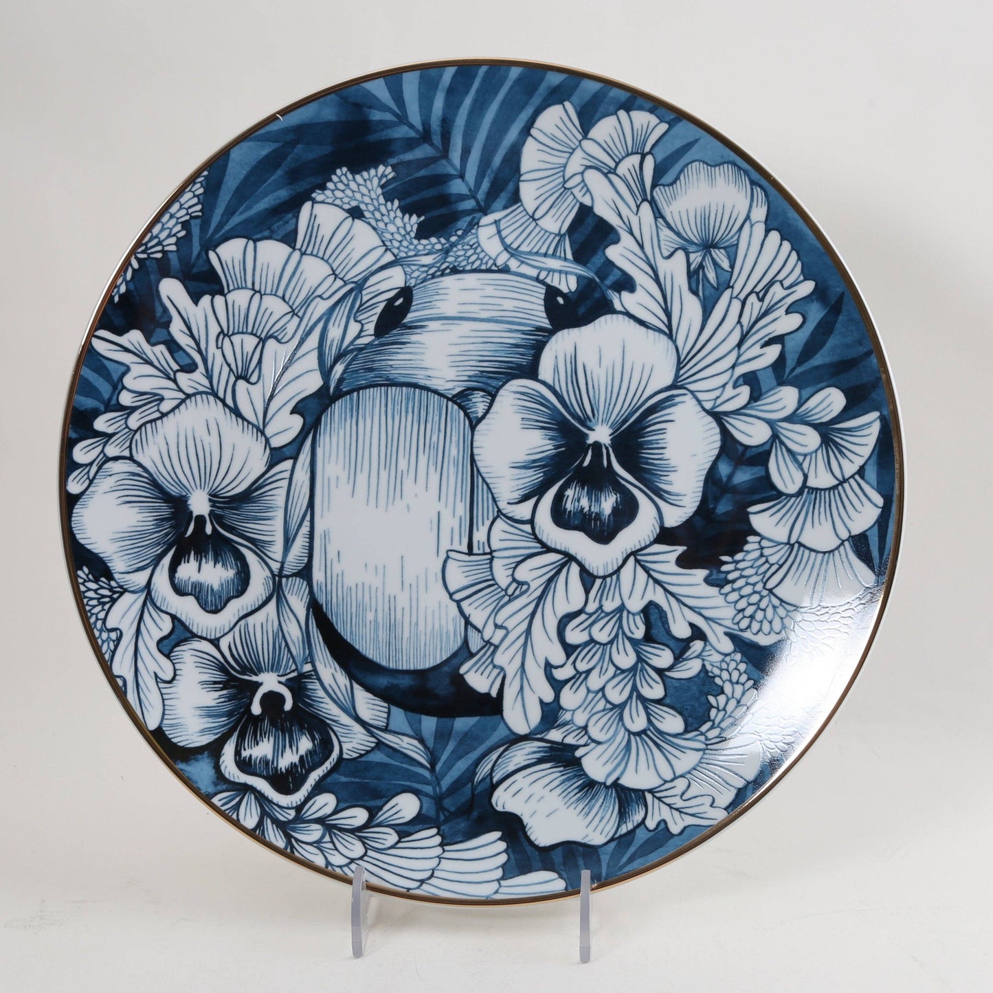 Remediarium Porcelain Charger Plate