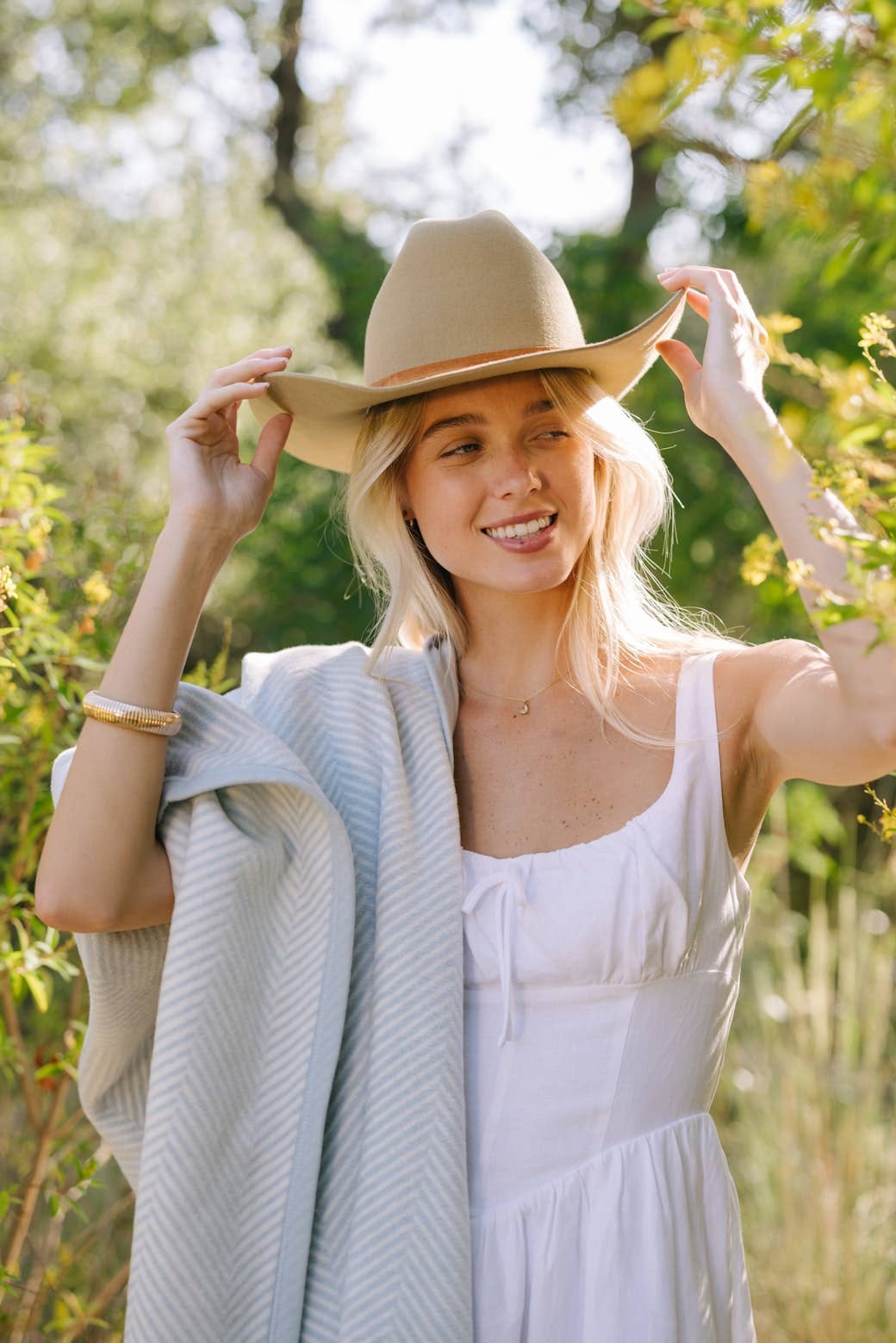 Harborview Herringbone Sky Blanket