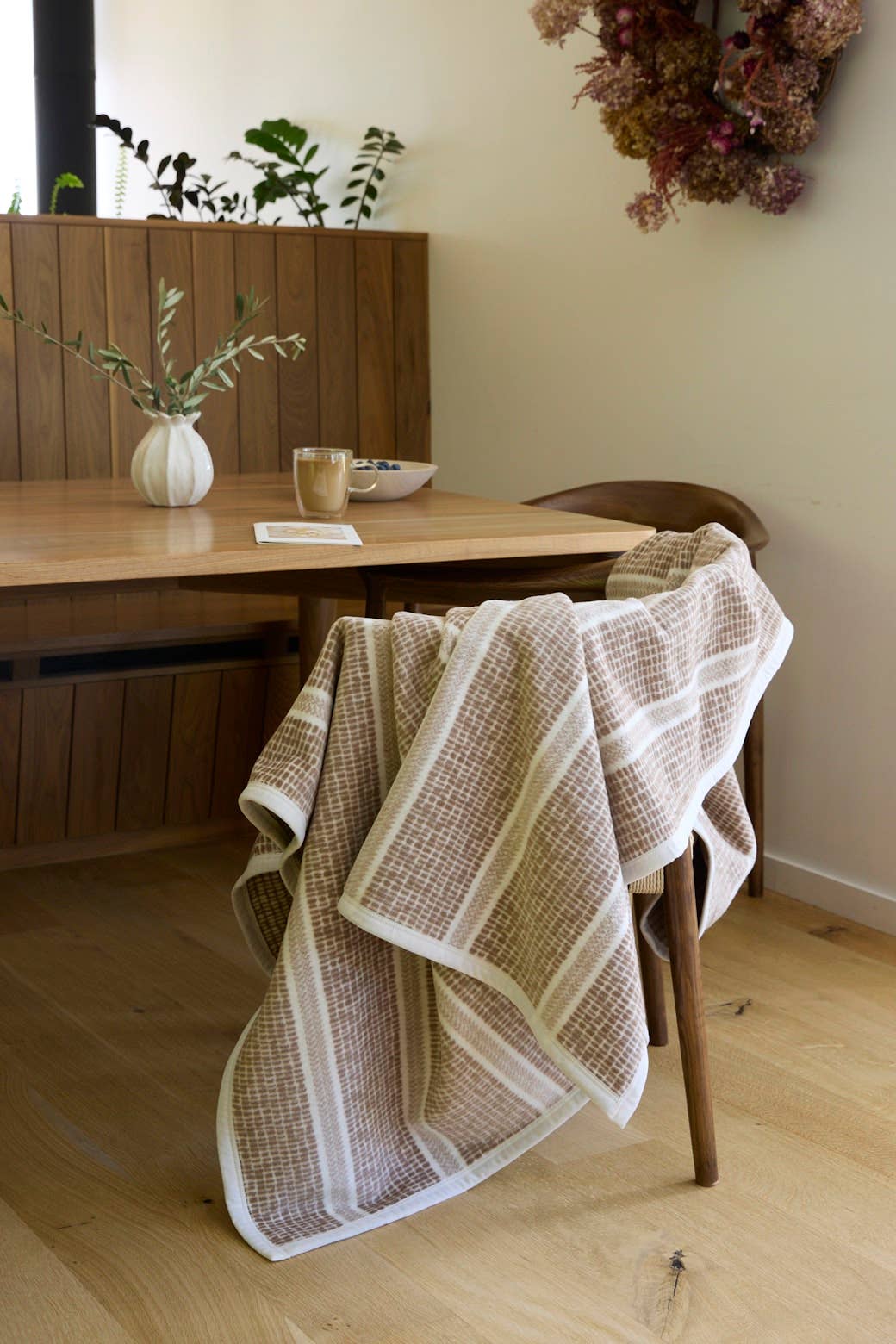 Market Stripe Sepia Blanket