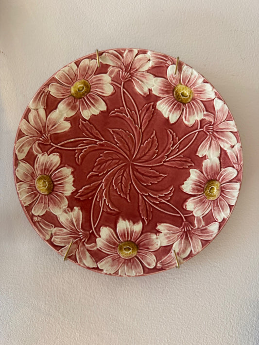 Vintage French Majolica Daisy Plate