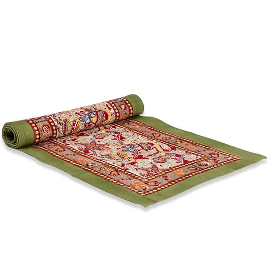 Noel Red/Green Table Runners
