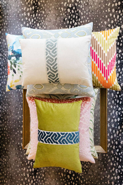 Piper-Collection - Throw Pillow - Lennon